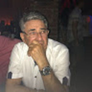 Meet your Posher, Alex